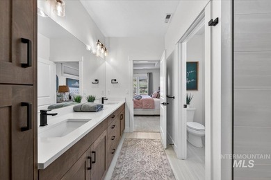 Welcome to luxury living in the highly sought-after Redhawk - photo 18