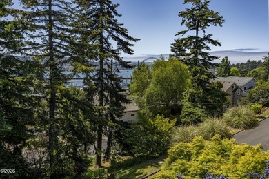 Stunning bay, bridge, and ocean views surround this - photo 10