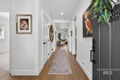 Welcome to luxury living in the highly sought-after Redhawk - photo 26
