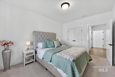 Welcome to luxury living in the highly sought-after Redhawk - photo 27