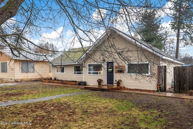 Lake Pend Oreille Home For Sale in Sandpoint Idaho