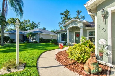 (private lake, pond, creek) Home For Sale in Bradenton Florida