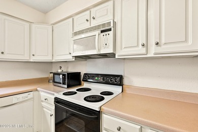 Priced to sell quickly! This turnkey condo at 4915 Baymeadows Rd - photo 14