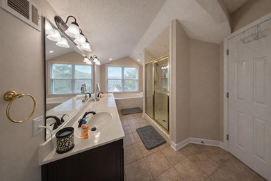 Welcome to Points of Pickwick, a premier gated community on - photo 16