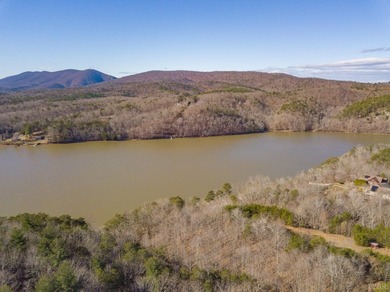 Welcome to your dream home's future address! This 0.97-acre lot - photo 8