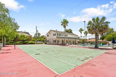 Priced to sell quickly! This turnkey condo at 4915 Baymeadows Rd - photo 42