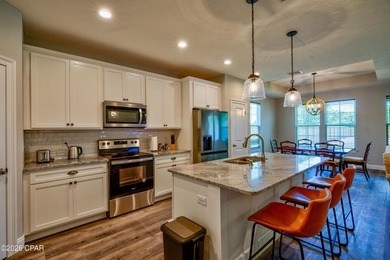 HUGE PRICE IMPROVEMENT. Ready to sell! Discover the perfect - photo 12