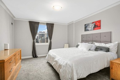 Discover urban living at its finest in this stylish condo! - photo 14