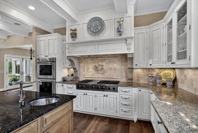First time on the market since its full renovation and 6,500 SF - photo 15