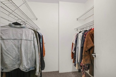 Discover urban living at its finest in this stylish condo! - photo 15