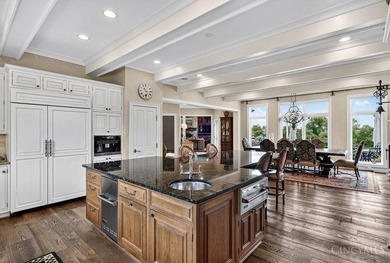 First time on the market since its full renovation and 6,500 SF - photo 17