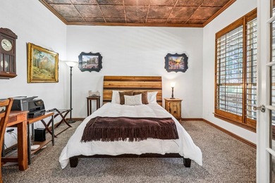 Beautiful single story home on a large heavily wooded home site - photo 18