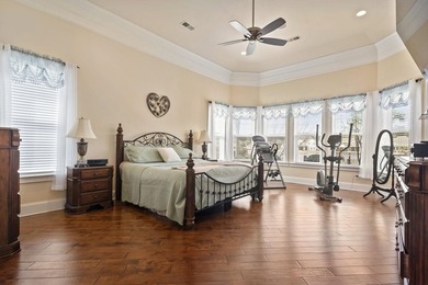 Reduced! Lakefront Mediterranean-style 4BR/3.5BA home with - photo 19