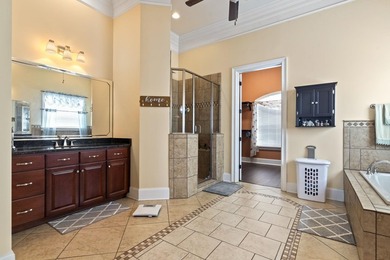 Reduced! Lakefront Mediterranean-style 4BR/3.5BA home with - photo 21