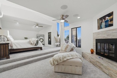 Some homes simply occupy a beautiful location. Others become - photo 21
