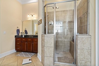 Reduced! Lakefront Mediterranean-style 4BR/3.5BA home with - photo 22