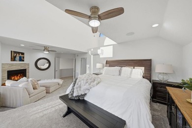 Some homes simply occupy a beautiful location. Others become - photo 23