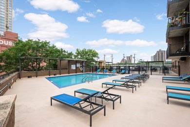 Discover urban living at its finest in this stylish condo! - photo 31