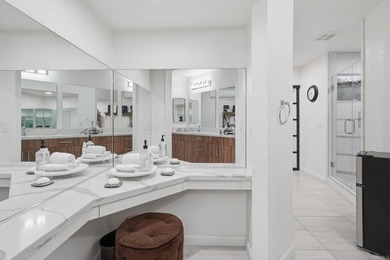 Some homes simply occupy a beautiful location. Others become - photo 32