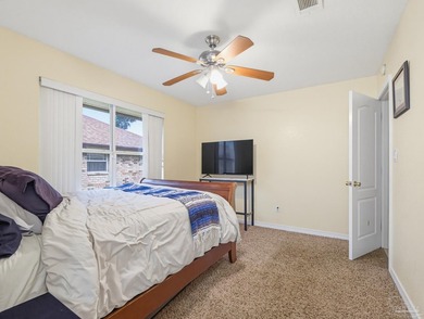 Welcome home to this beautifully maintained 3-bedroom, 2-bath - photo 42