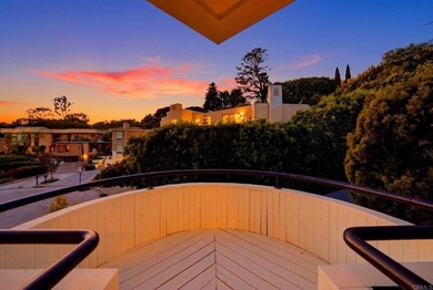 Some homes simply occupy a beautiful location. Others become - photo 47