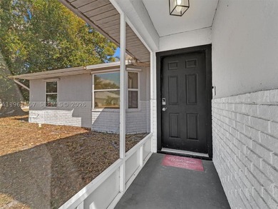 Incredible opportunity to own this charming 2 bedroom, 2 - photo 3