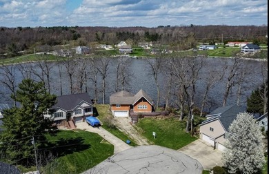 Lake LaTonka living at its finest! Nestled on a quiet cul-de-sac - photo 34