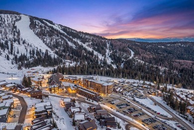 This premier, true ski-in/ski-out residence in the heart of the - photo 4