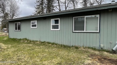 $25K Price Reduction on this beautifully updated 3-bedroom - photo 12