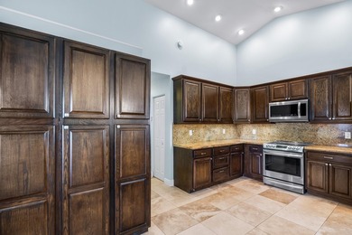 This well-maintained single-family residence is located in the - photo 13