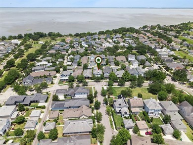 OAKLAND PARK---a PARADE of HOMES winning community! Nestled - photo 14