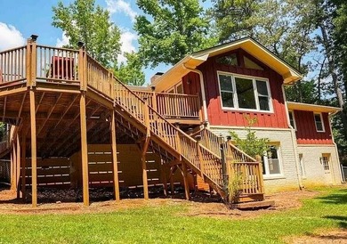 Fall in love with this stunning 4-bedroom, 3.5-bath home nestled - photo 19