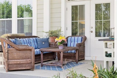 OAKLAND PARK---a PARADE of HOMES winning community! Nestled - photo 19