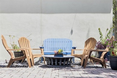 OAKLAND PARK---a PARADE of HOMES winning community! Nestled - photo 23