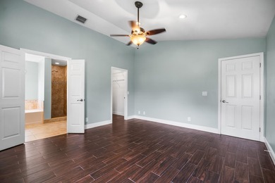 This well-maintained single-family residence is located in the - photo 23