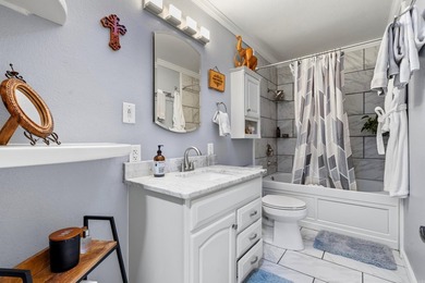A wonderful 3/2 located in Hot Springs Village. It has been - photo 24