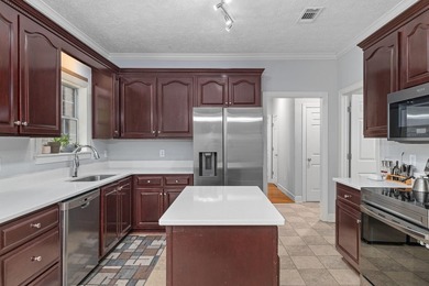 Conveniently located right off S. Montgomery Street in Grand - photo 6