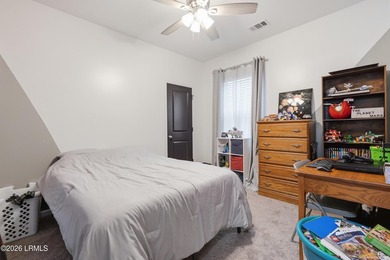 Discover your perfect oasis in this well-maintained 3-bedroom - photo 27