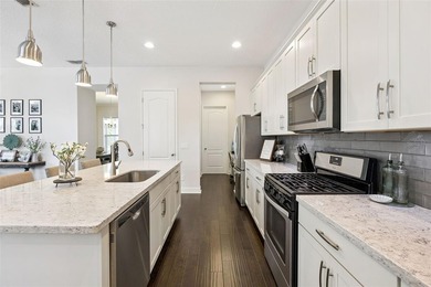 OAKLAND PARK---a PARADE of HOMES winning community! Nestled - photo 29