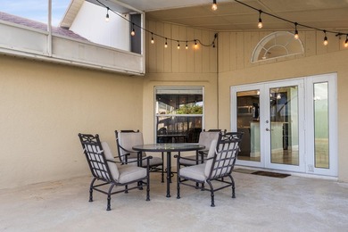 This well-maintained single-family residence is located in the - photo 31