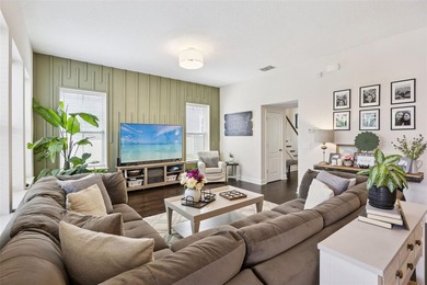 OAKLAND PARK---a PARADE of HOMES winning community! Nestled - photo 36
