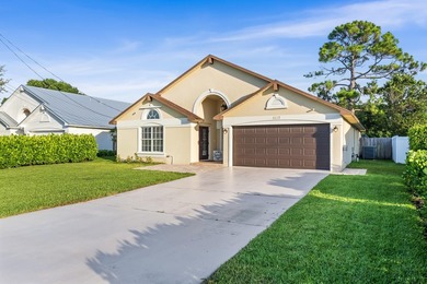 This well-maintained single-family residence is located in the - photo 39