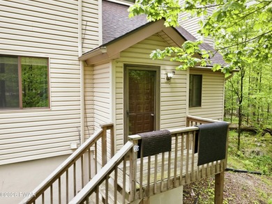 The Hideout Community has a new property for sale! This - photo 6