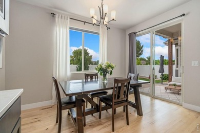 Welcome to this spectacular 5-bed, 3-bath ranch by Bridgewater - photo 8