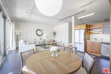 PRICED TO SELL - DON'T MISS THIS EXCEPTIONAL VALUE!!! This - photo 5