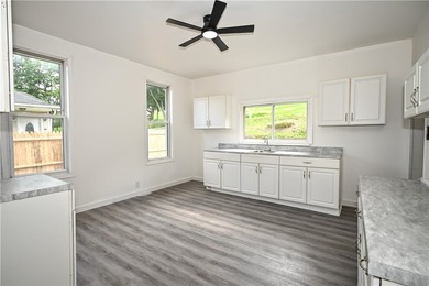 Enjoy peaceful river views from this move-in ready two-story - photo 8
