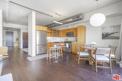 PRICED TO SELL - DON'T MISS THIS EXCEPTIONAL VALUE!!! This - photo 9