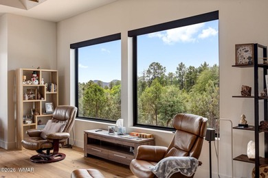 A modern masterpiece in the heart of Payson, this custom-built - photo 8
