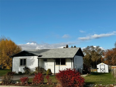 Flathead River - Lake County Home For Sale in Polson Montana