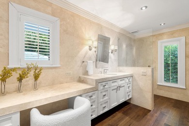 Located on a quiet street in Palm Beach's North End, this modern - photo 14